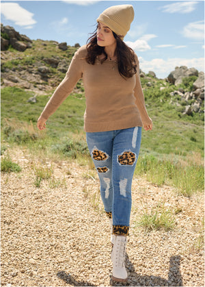 Leopard Cuffed Jeans - Light Wash - thumbnail-13