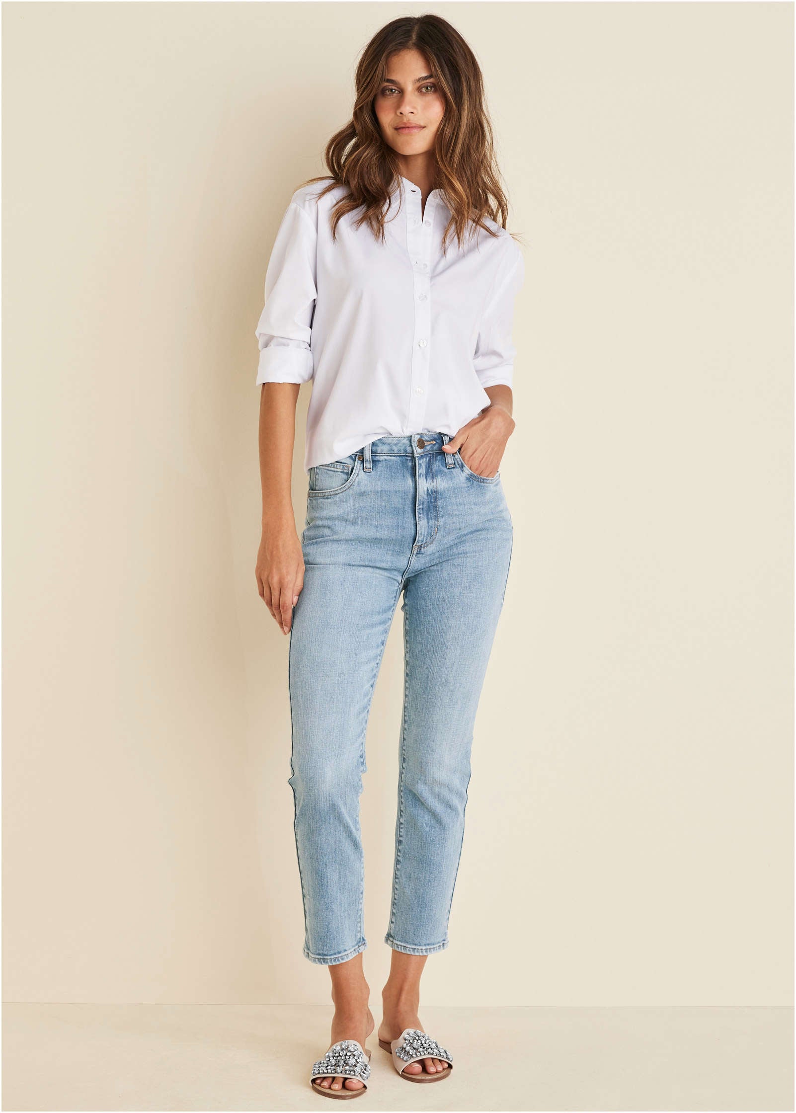 Audrey Straight Leg Jeans - Light Wash