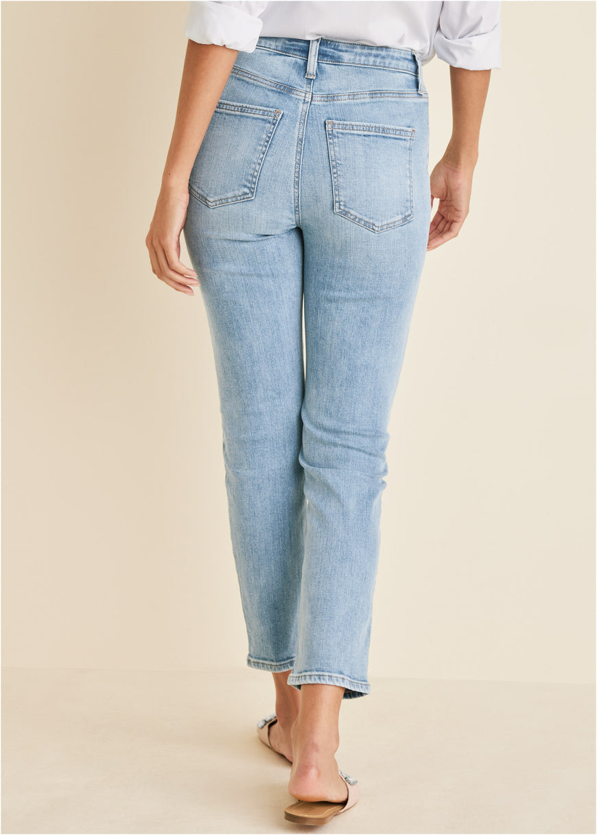 Audrey Straight Leg Jeans - Light Wash