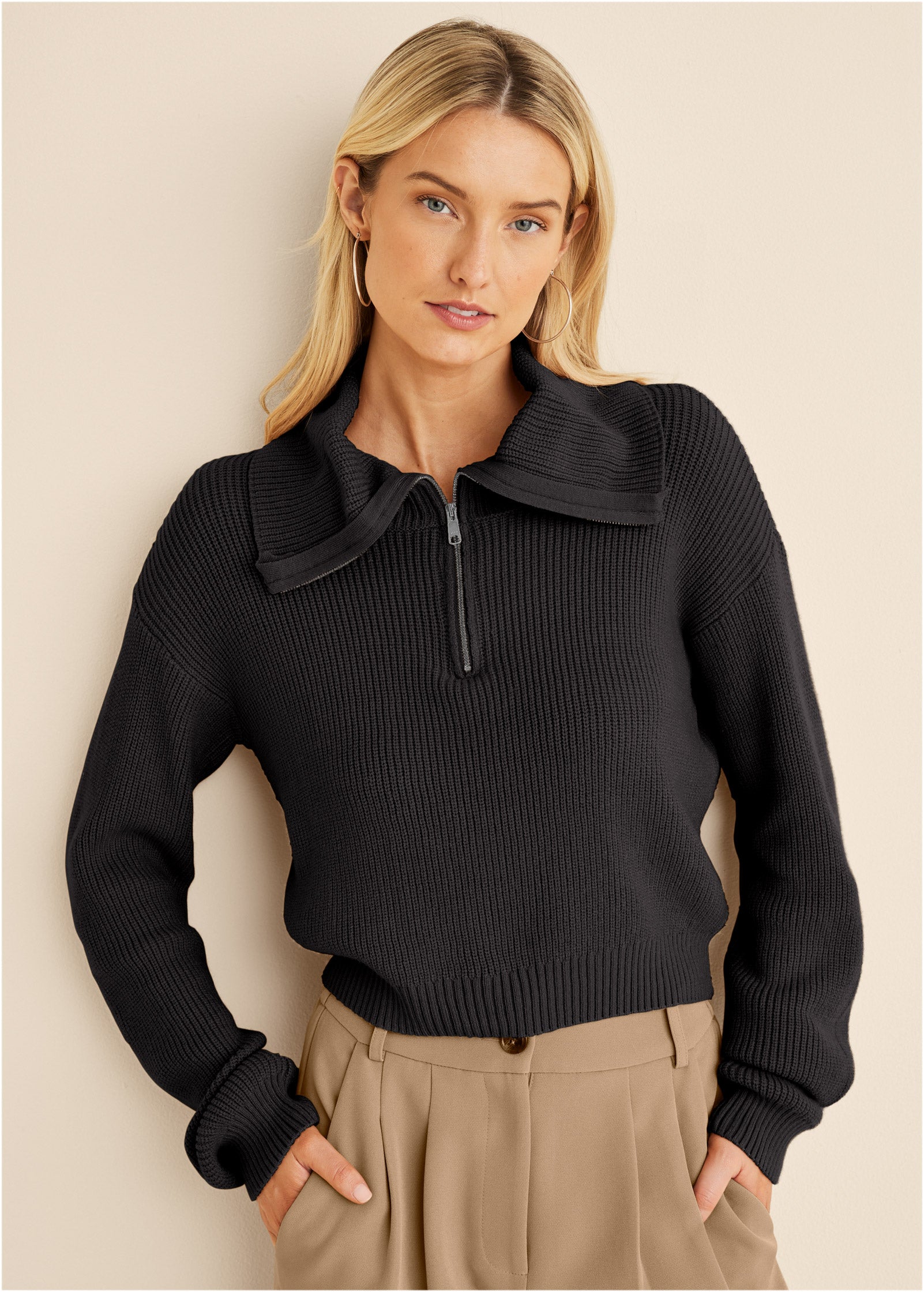 Quarter Zip Pullover - Jet Black – VENUS