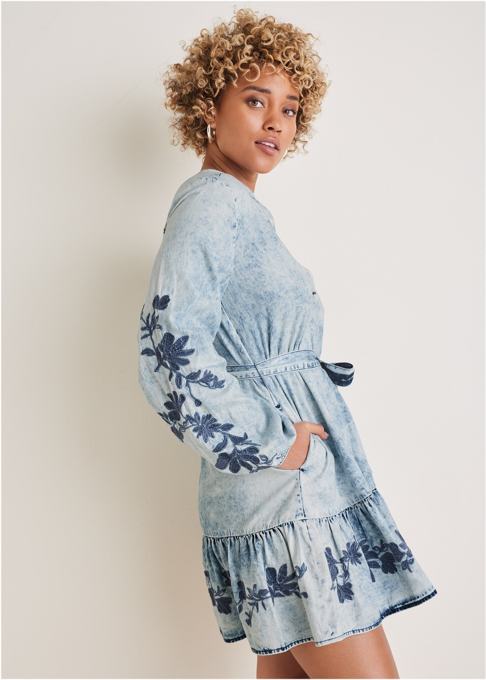 Embroidered Denim Dress - Acid Wash – VENUS