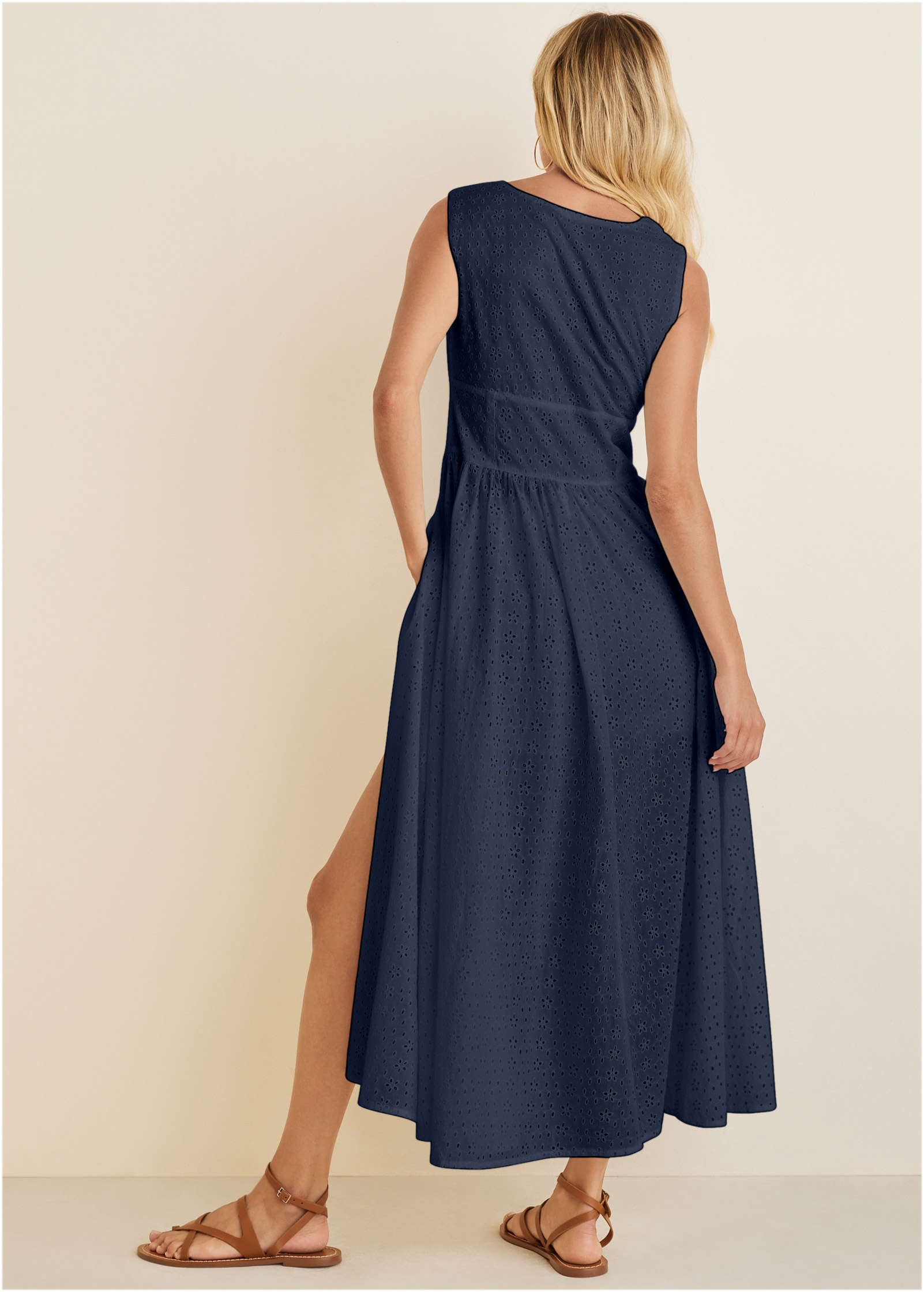 Eyelet Maxi Top - Navy – VENUS