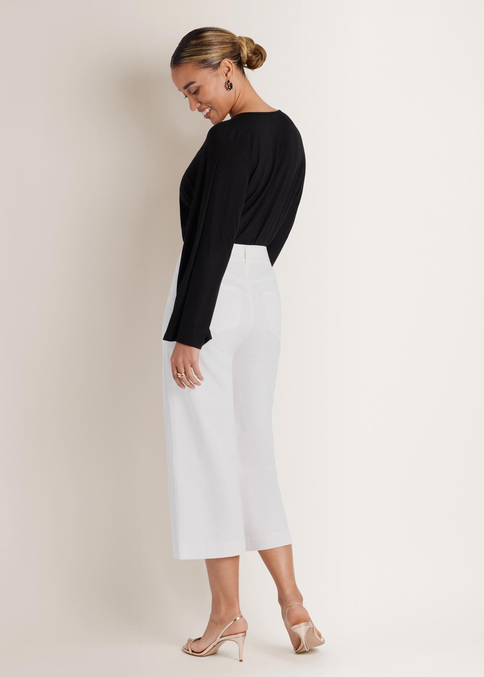 Venus Sofia Wide Leg Crop Jean White Denim – VENUS