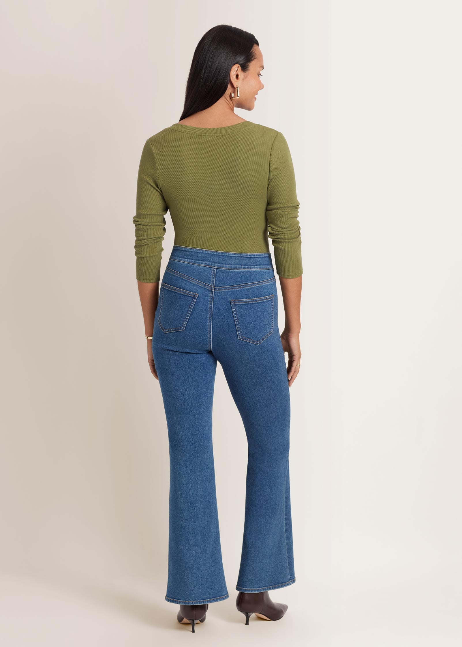 Venus Front Seam Flare Leg Jean Medium Wash – VENUS