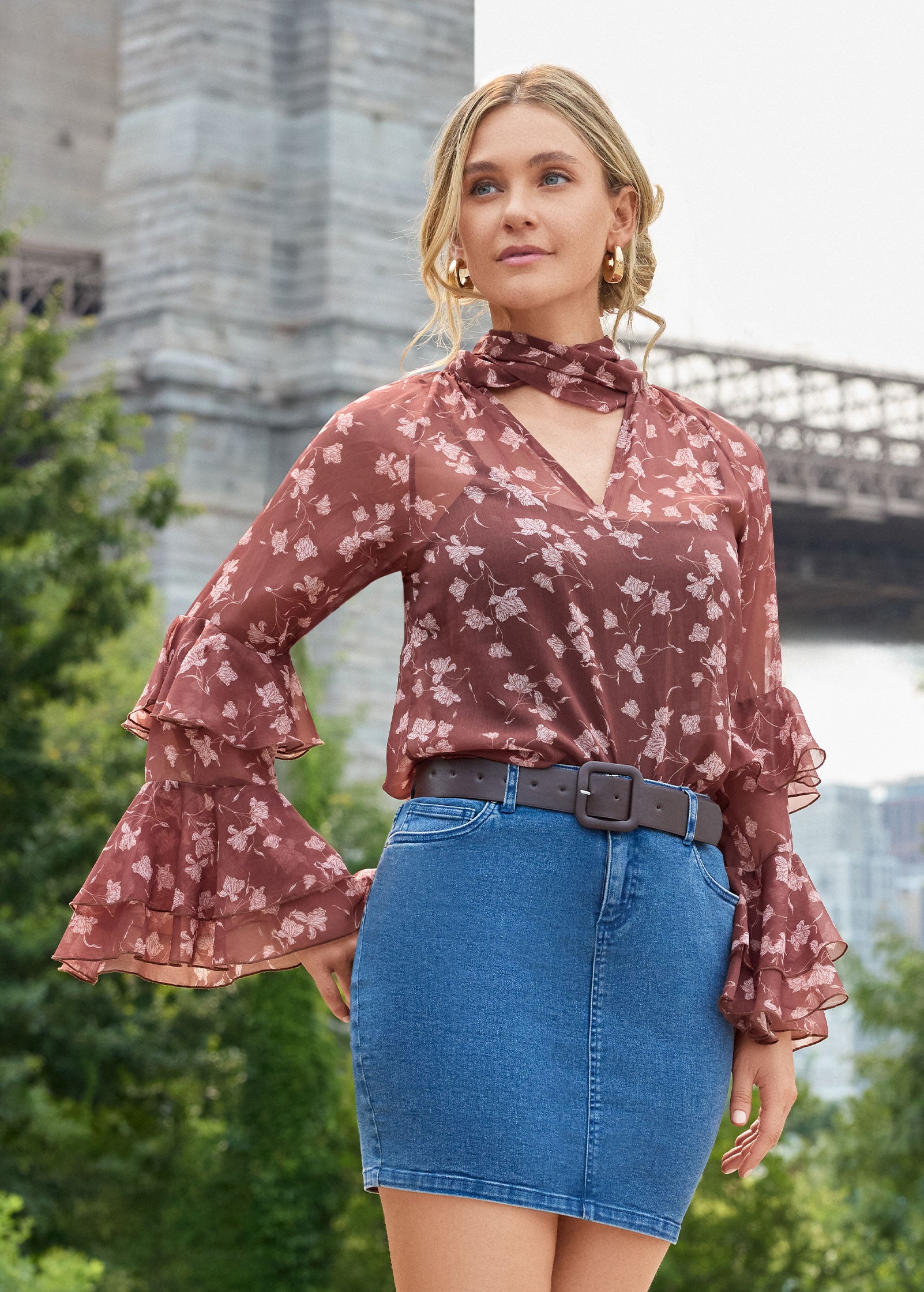 Gypsophila Crystal Blouse 　36 Venus Silky Chiffon Top Calico Blooms – VENUS
