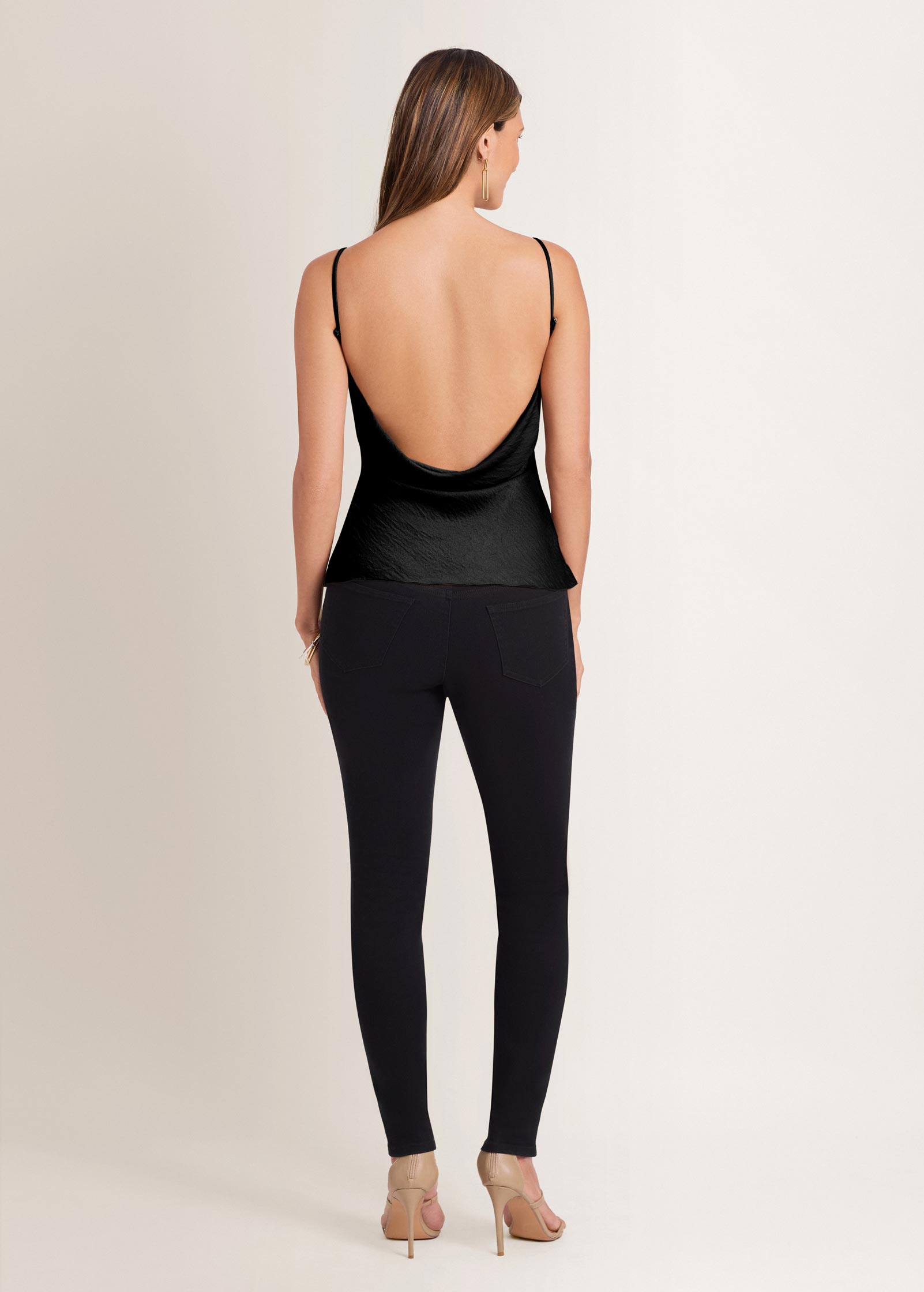 Venus Cami Black – VENUS